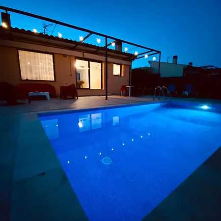 Holiday home Modernes Einfamilienhaus Mit Pool *