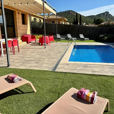 Holiday home Modernes Einfamilienhaus Mit Pool Torroella De Montgri